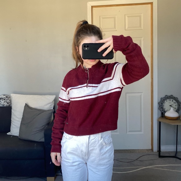 Hollister Red and White Zip-Ip Sweater - Picture 7 of 12